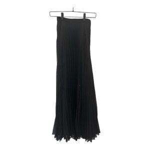 Lulu’s Black Pleated Maxi Skirt XS